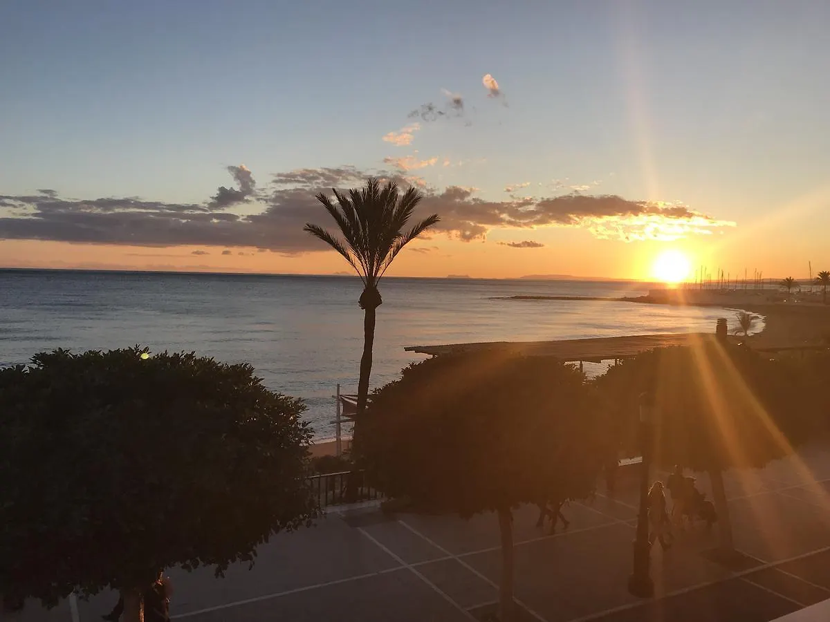 Marbella Villa On The Beach 0*,  西班牙